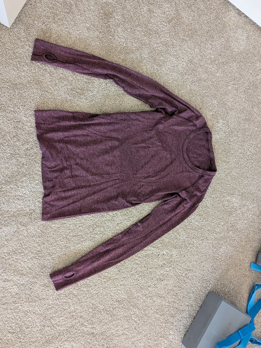 Lululemon Swiftly Tech Long Sleeve - Picture 3 of 9